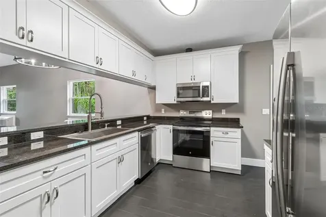 16288 48th St N Clearwater FL 33762