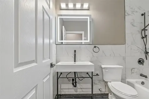 16288 48th St N Clearwater FL 33762