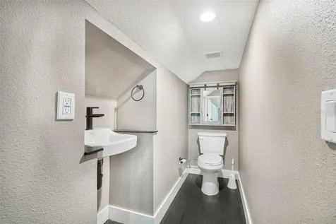 16288 48th St N Clearwater FL 33762
