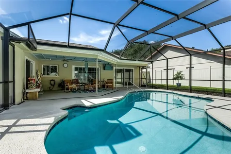 1030 Sylvia Lane Tampa FL 33613
