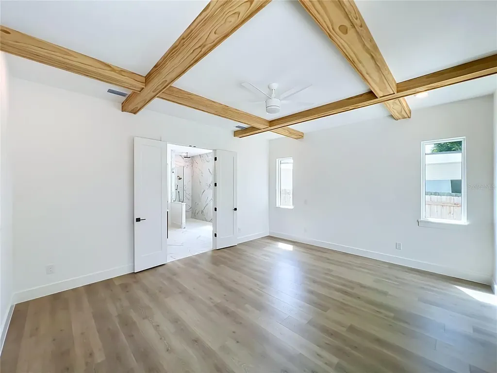 1205 Falcon Drive Orlando FL 32803