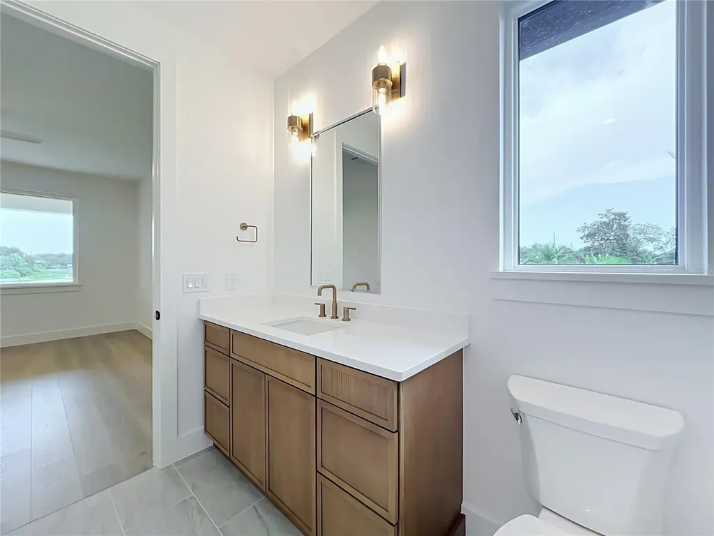 1205 Falcon Drive Orlando FL 32803