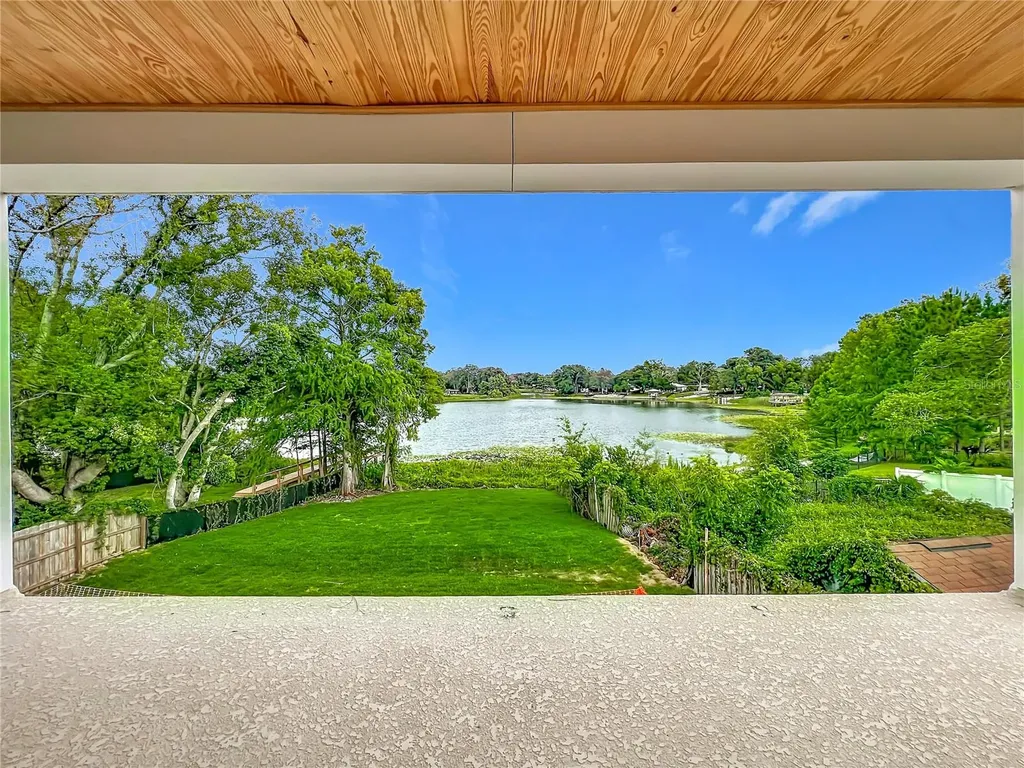 1205 Falcon Drive Orlando FL 32803