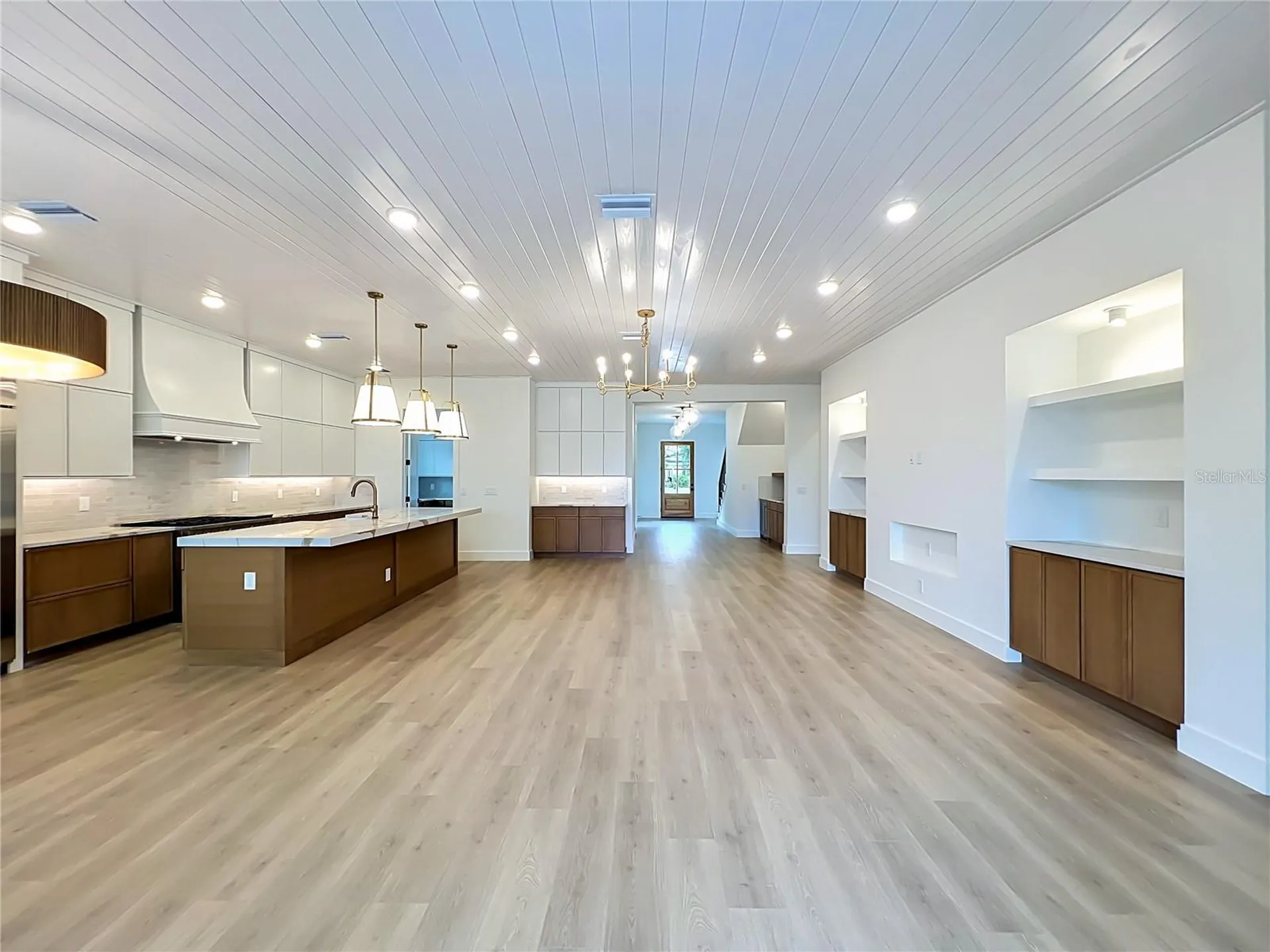 1205 Falcon Drive Orlando FL 32803
