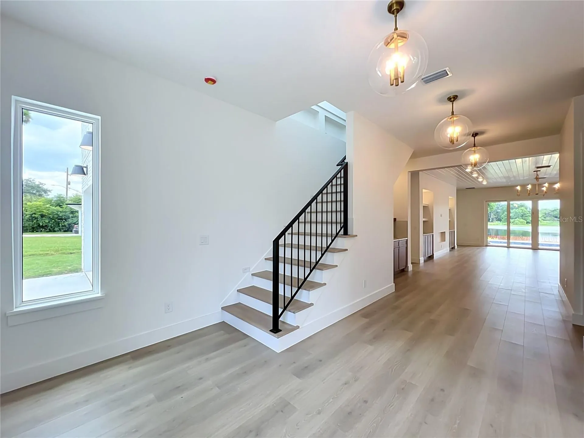 1205 Falcon Drive Orlando FL 32803