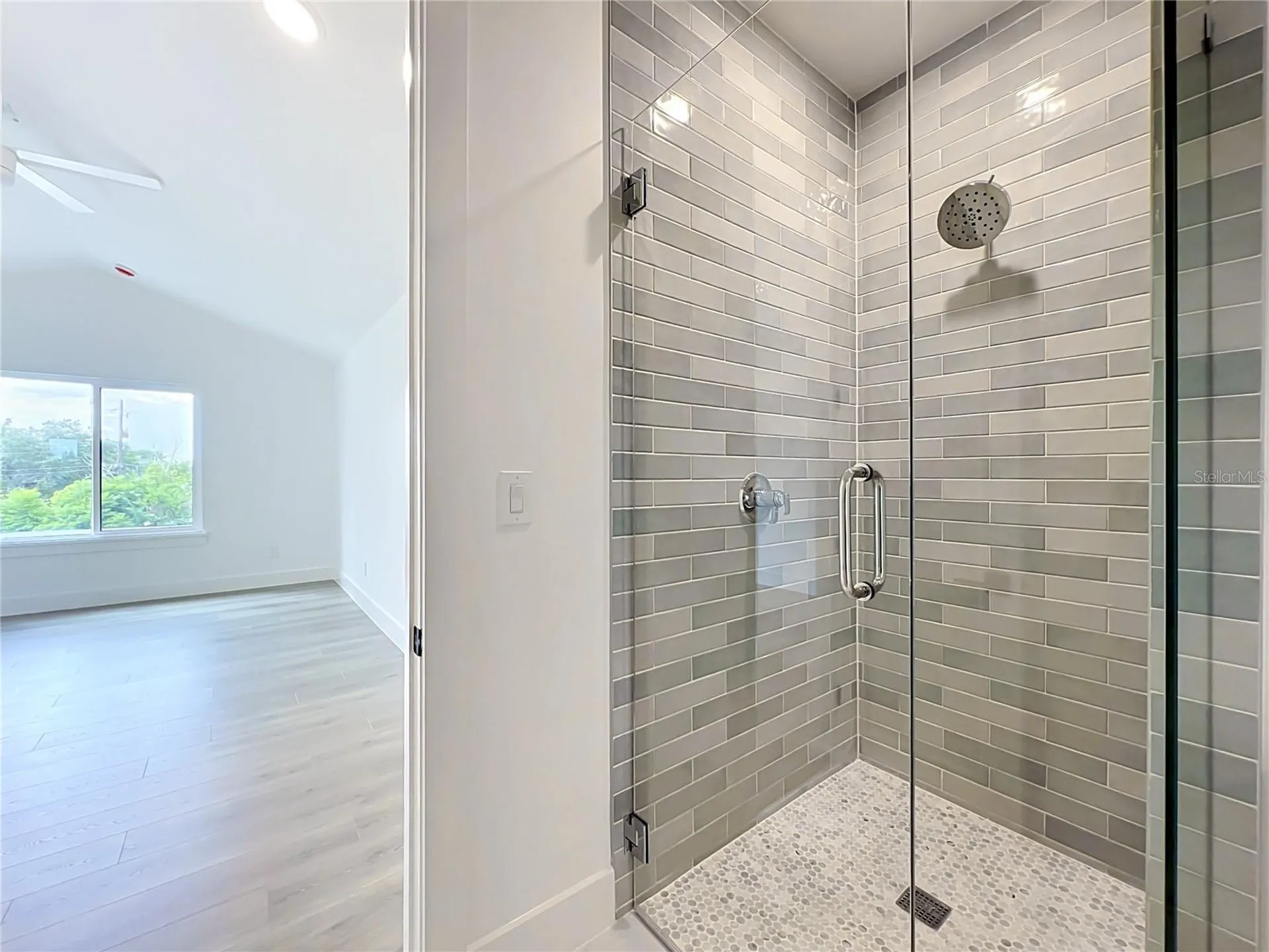1205 Falcon Drive Orlando FL 32803