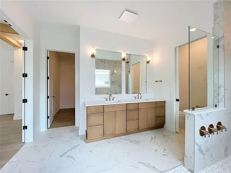 1205 Falcon Drive Orlando FL 32803