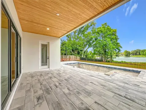 1205 Falcon Drive Orlando FL 32803