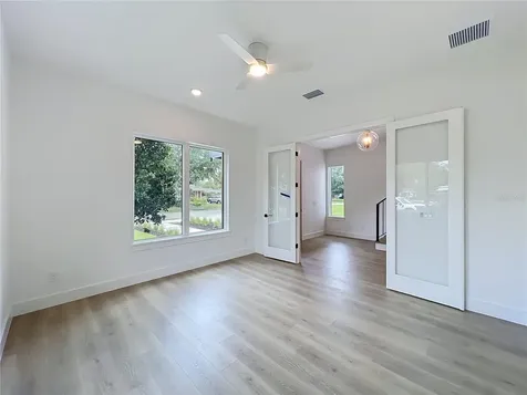 1205 Falcon Drive Orlando FL 32803