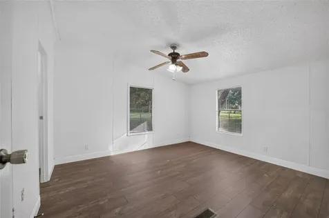 14210 NW Highway 464b Morriston FL 32668