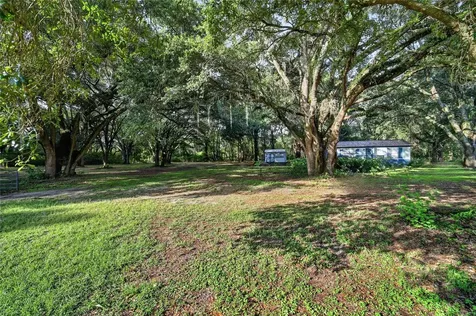 14210 NW Highway 464b Morriston FL 32668