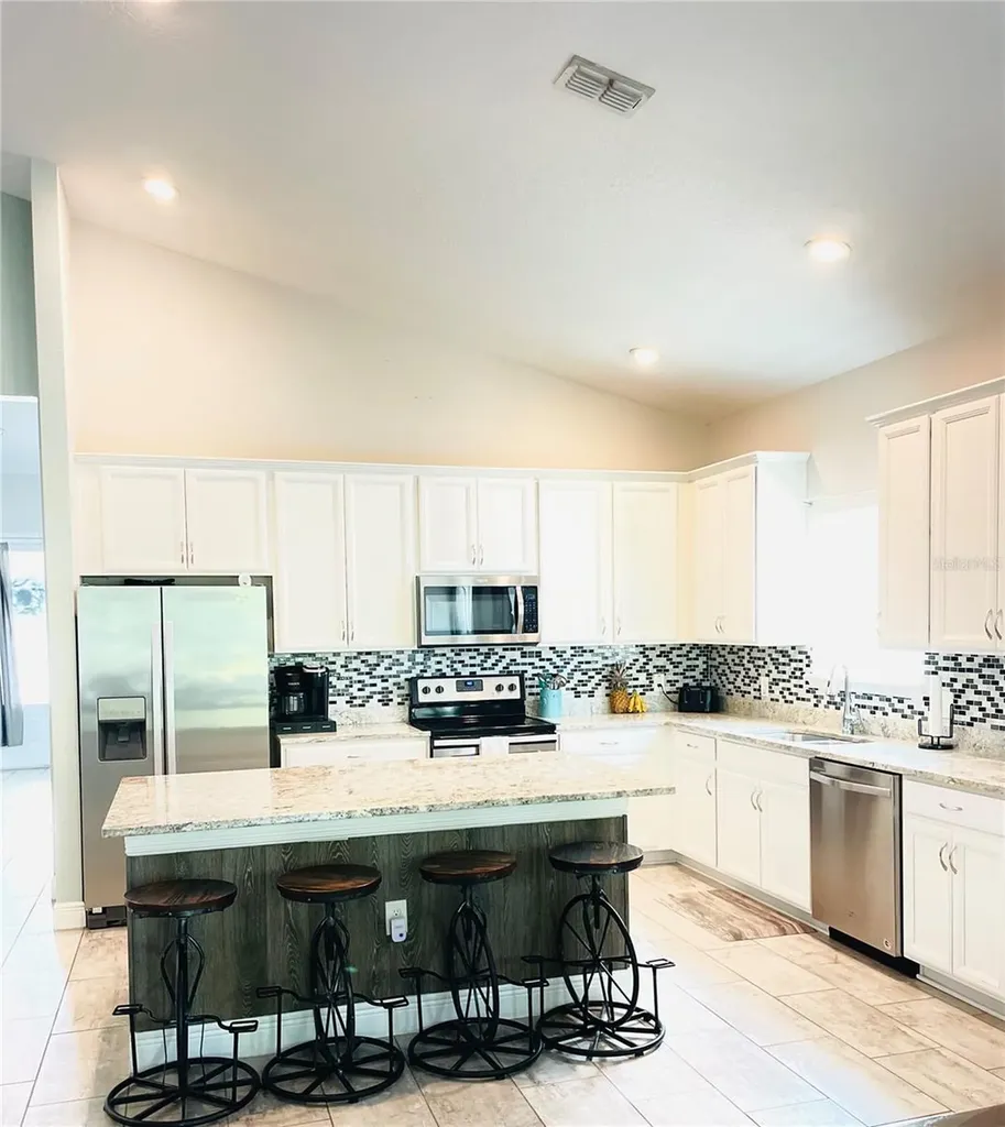 3485 Middlebrook Place Harmony FL 34773