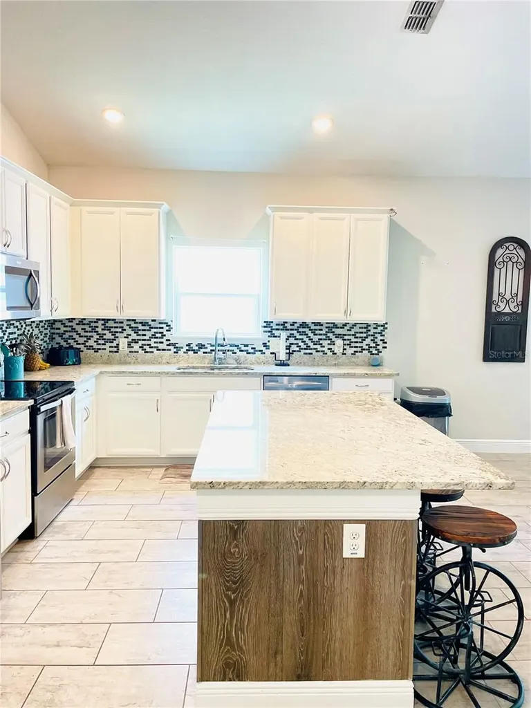 3485 Middlebrook Place Harmony FL 34773