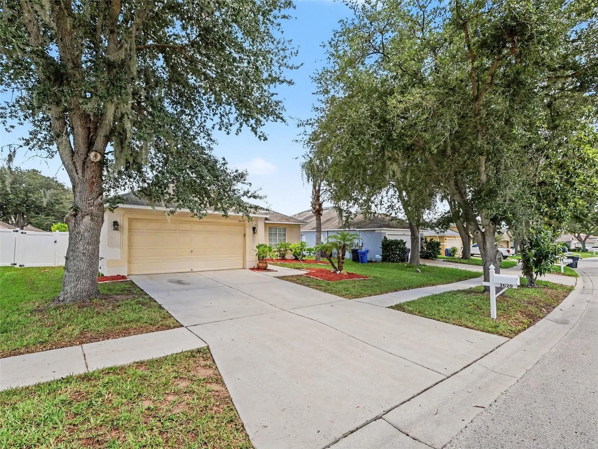 2620 Buckhorn Preserve Boulevard Valrico FL 33596