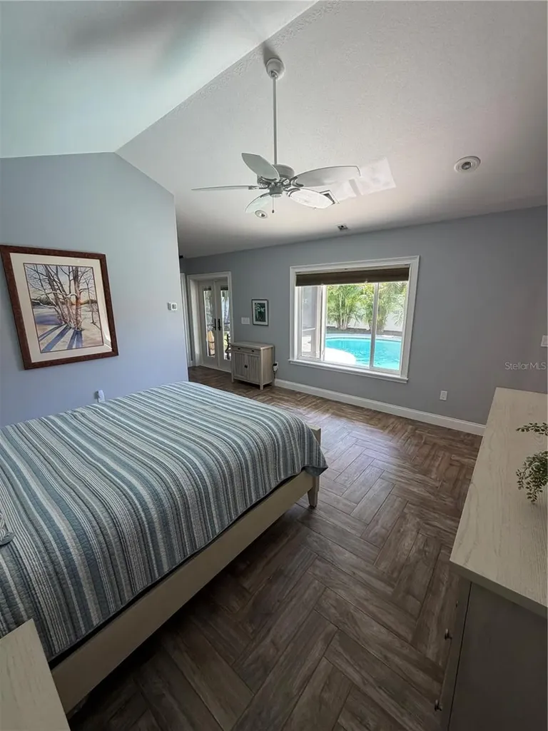 197 Irwin Street W Safety Harbor FL 34695