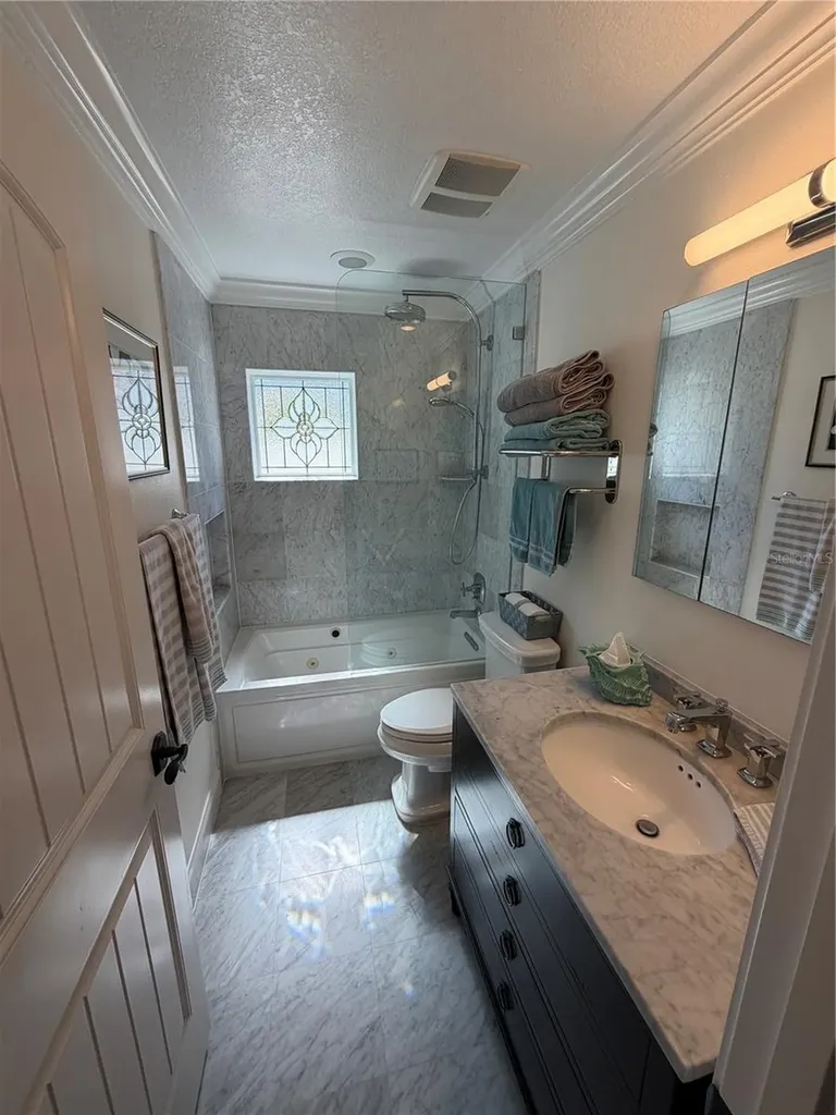 197 Irwin Street W Safety Harbor FL 34695