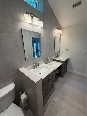 197 Irwin Street W Safety Harbor FL 34695