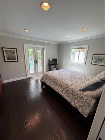 197 Irwin Street W Safety Harbor FL 34695