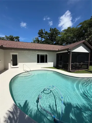 197 Irwin Street W Safety Harbor FL 34695