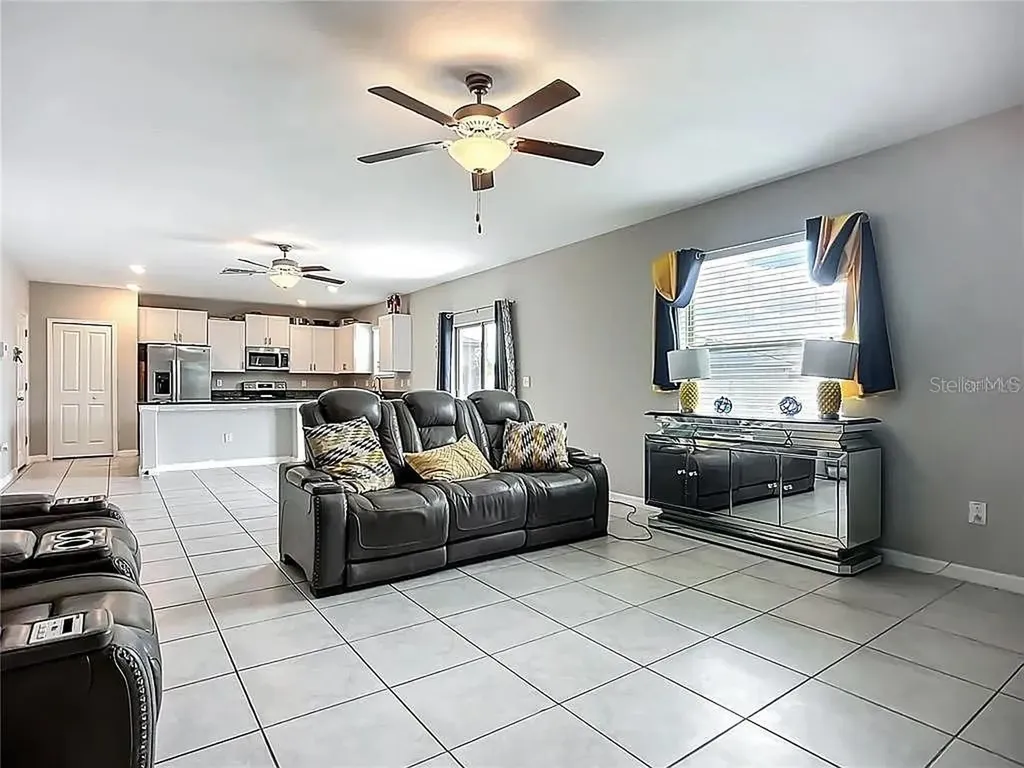 1876 Colding Drive Ruskin FL 33570