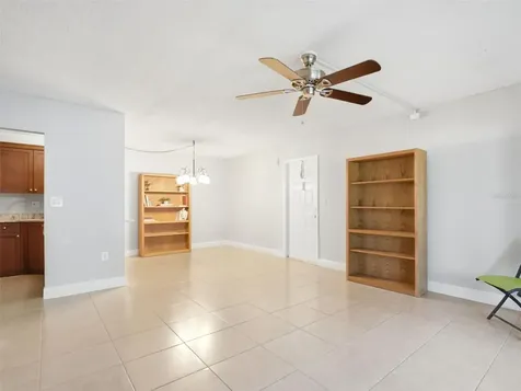 3101 Lake Pine Way Tarpon Springs FL 34688