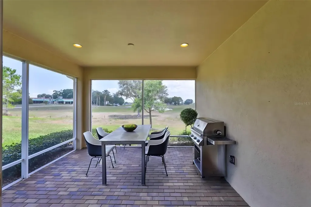 606 Chipper Drive Sun City Center FL 33573