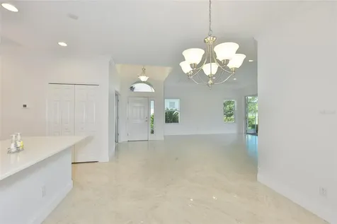 606 Chipper Drive Sun City Center FL 33573