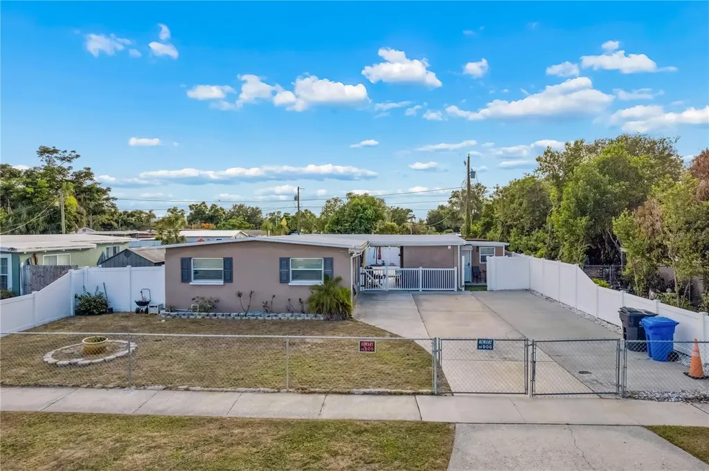 1715 Waikiki Way Tampa FL 33619
