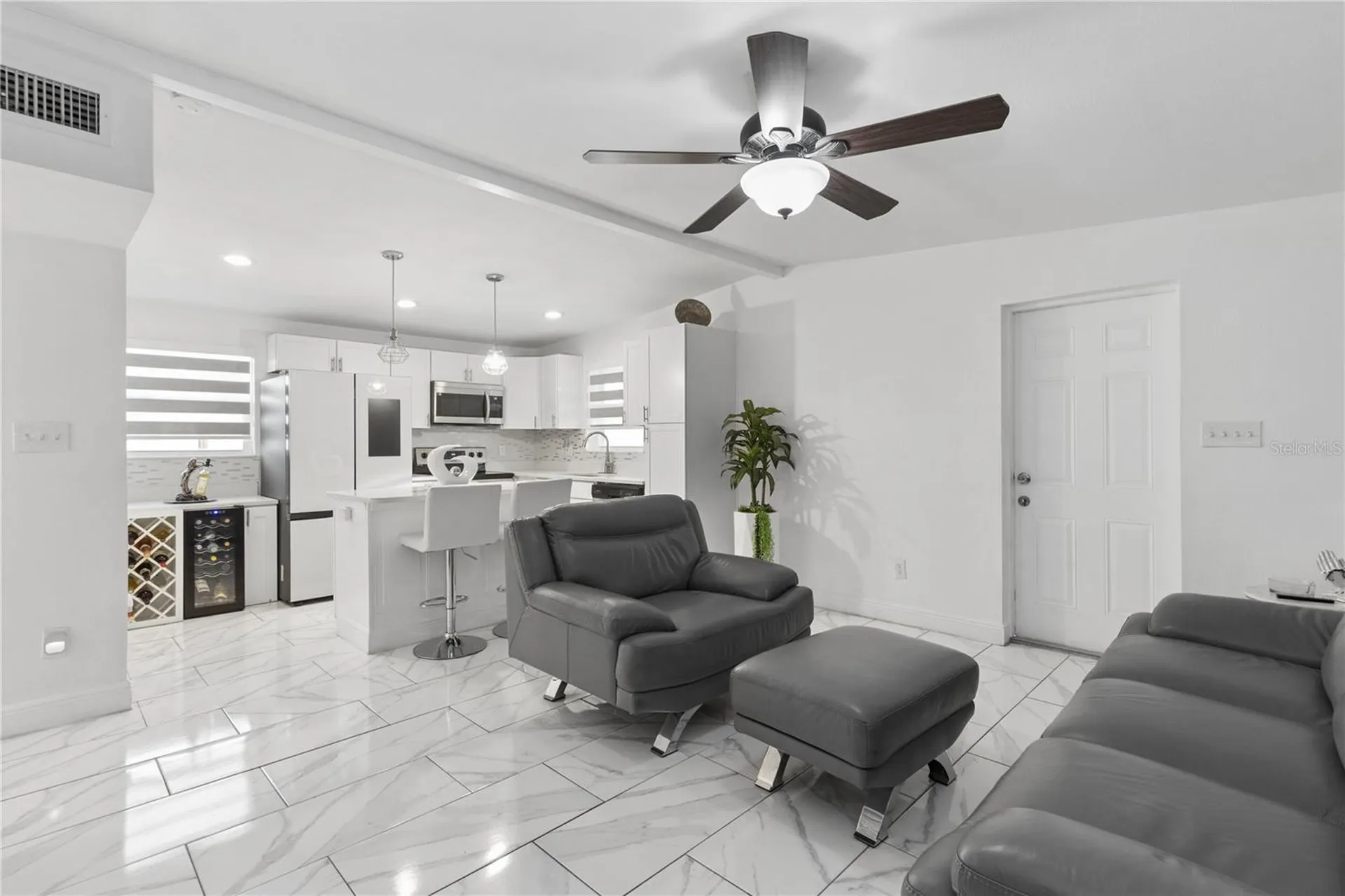 1715 Waikiki Way Tampa FL 33619