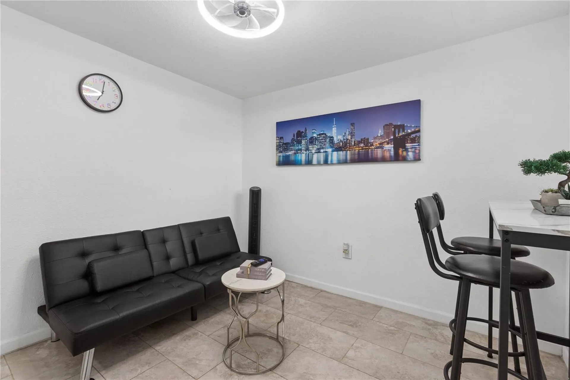 1715 Waikiki Way Tampa FL 33619