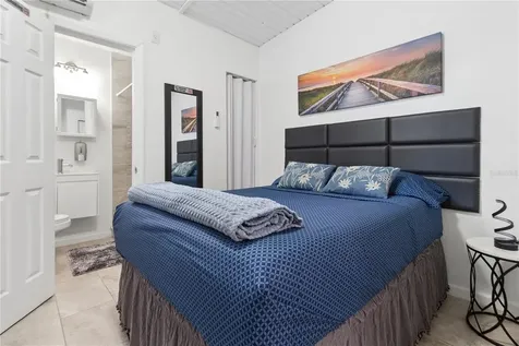 1715 Waikiki Way Tampa FL 33619