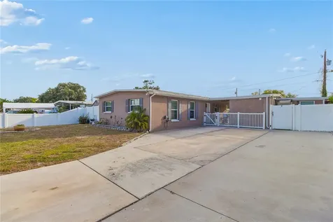 1715 Waikiki Way Tampa FL 33619