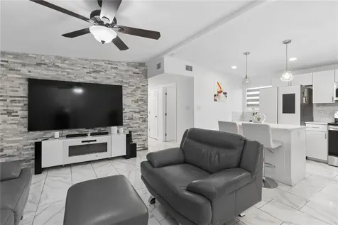 1715 Waikiki Way Tampa FL 33619