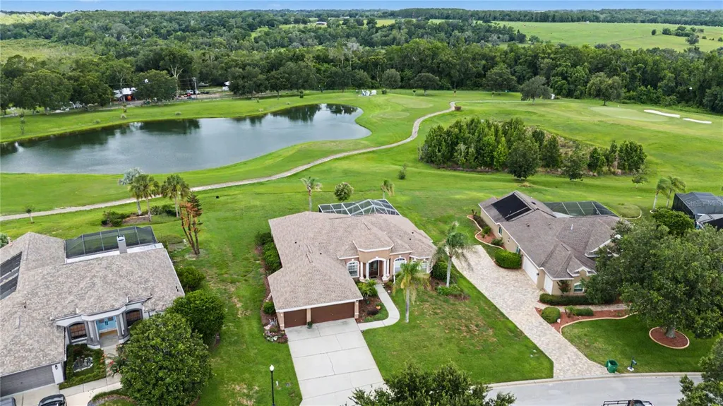 13301 Thoroughbred Drive Dade City FL 33525