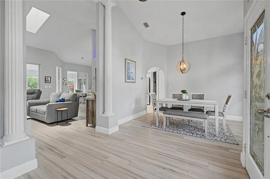 6207 Huntington Drive Zephyrhills FL 33542