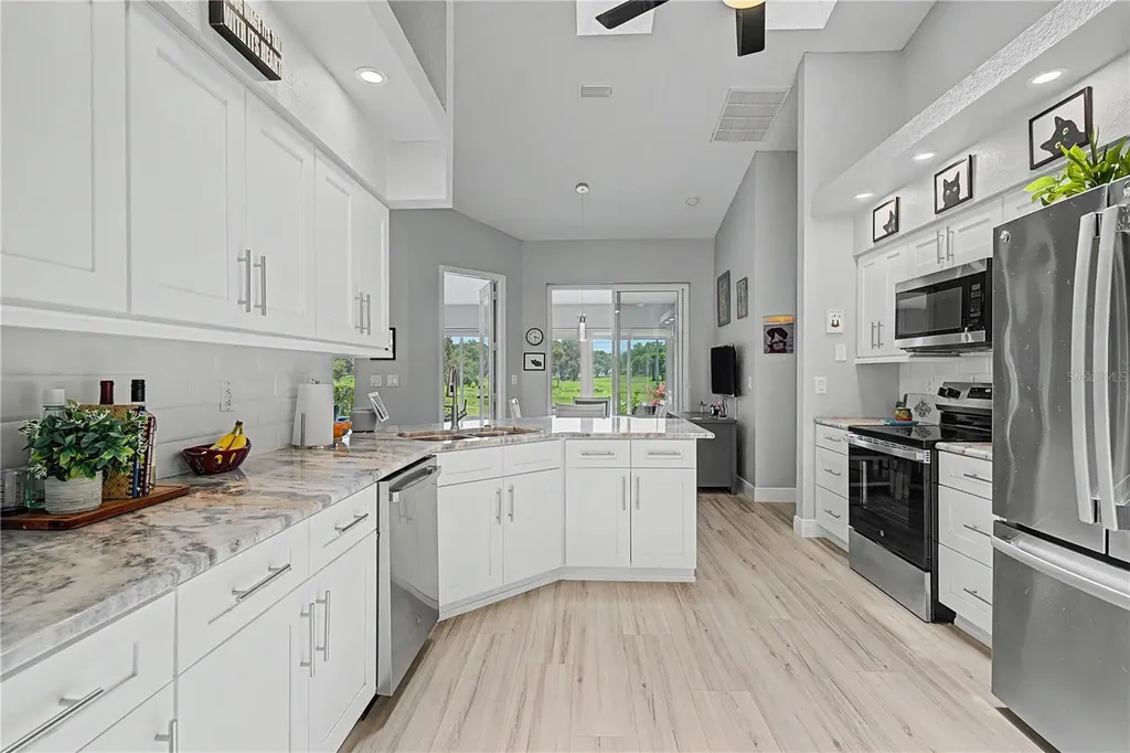 6207 Huntington Drive Zephyrhills FL 33542