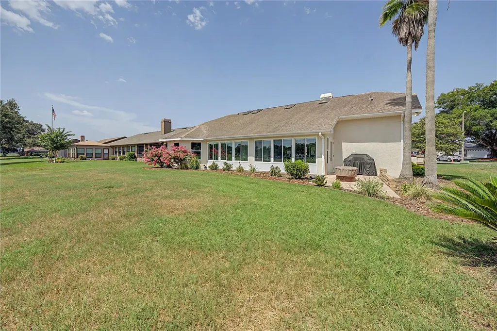 6207 Huntington Drive Zephyrhills FL 33542