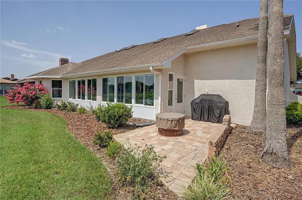 6207 Huntington Drive Zephyrhills FL 33542