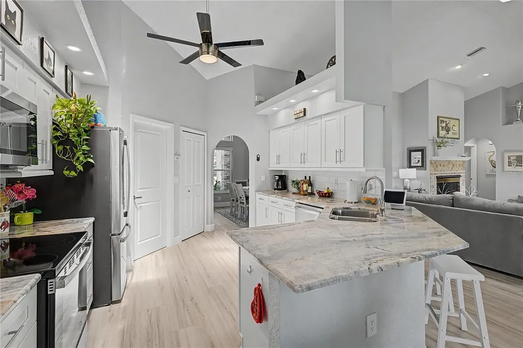 6207 Huntington Drive Zephyrhills FL 33542