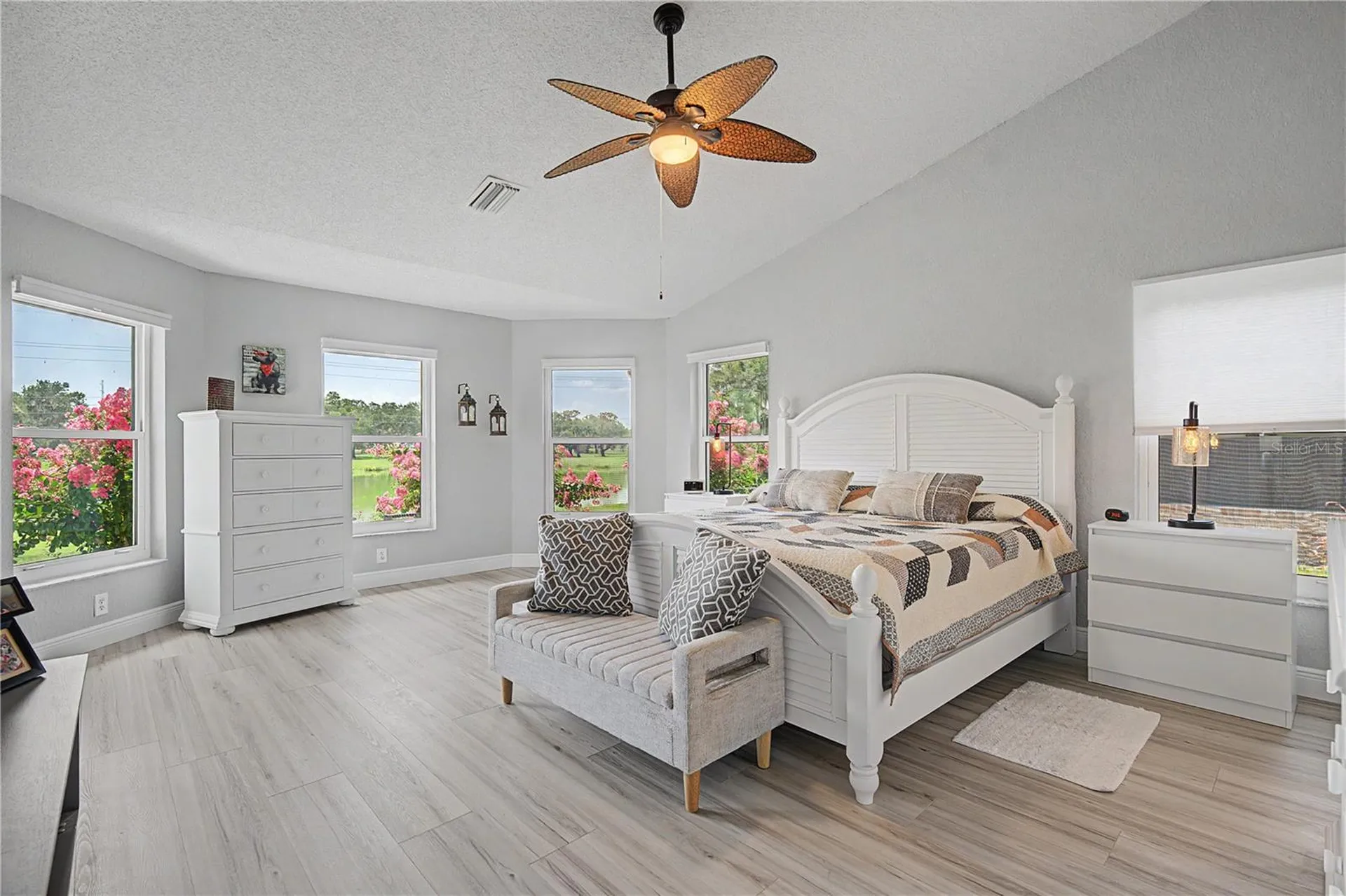6207 Huntington Drive Zephyrhills FL 33542