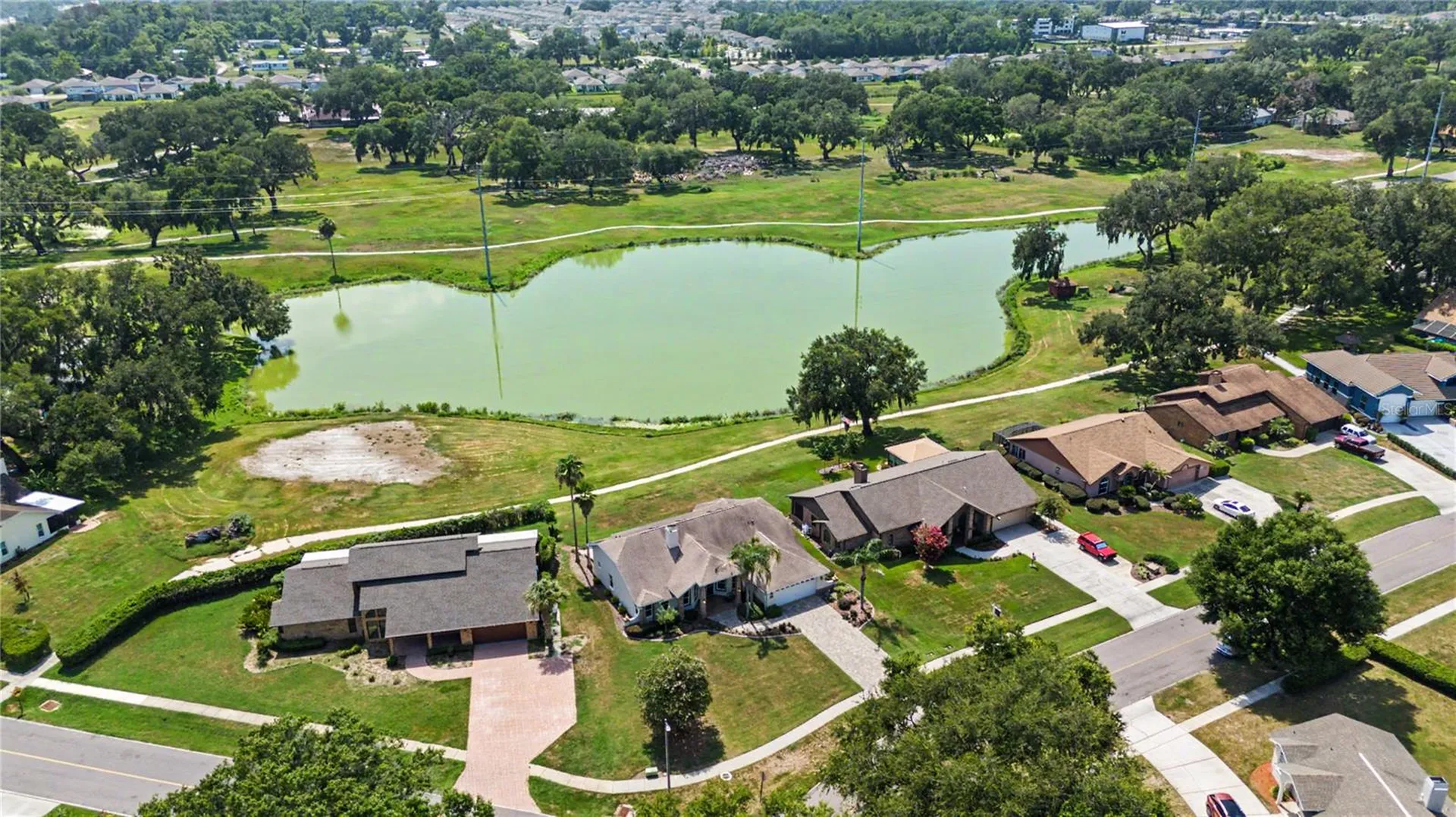 6207 Huntington Drive Zephyrhills FL 33542