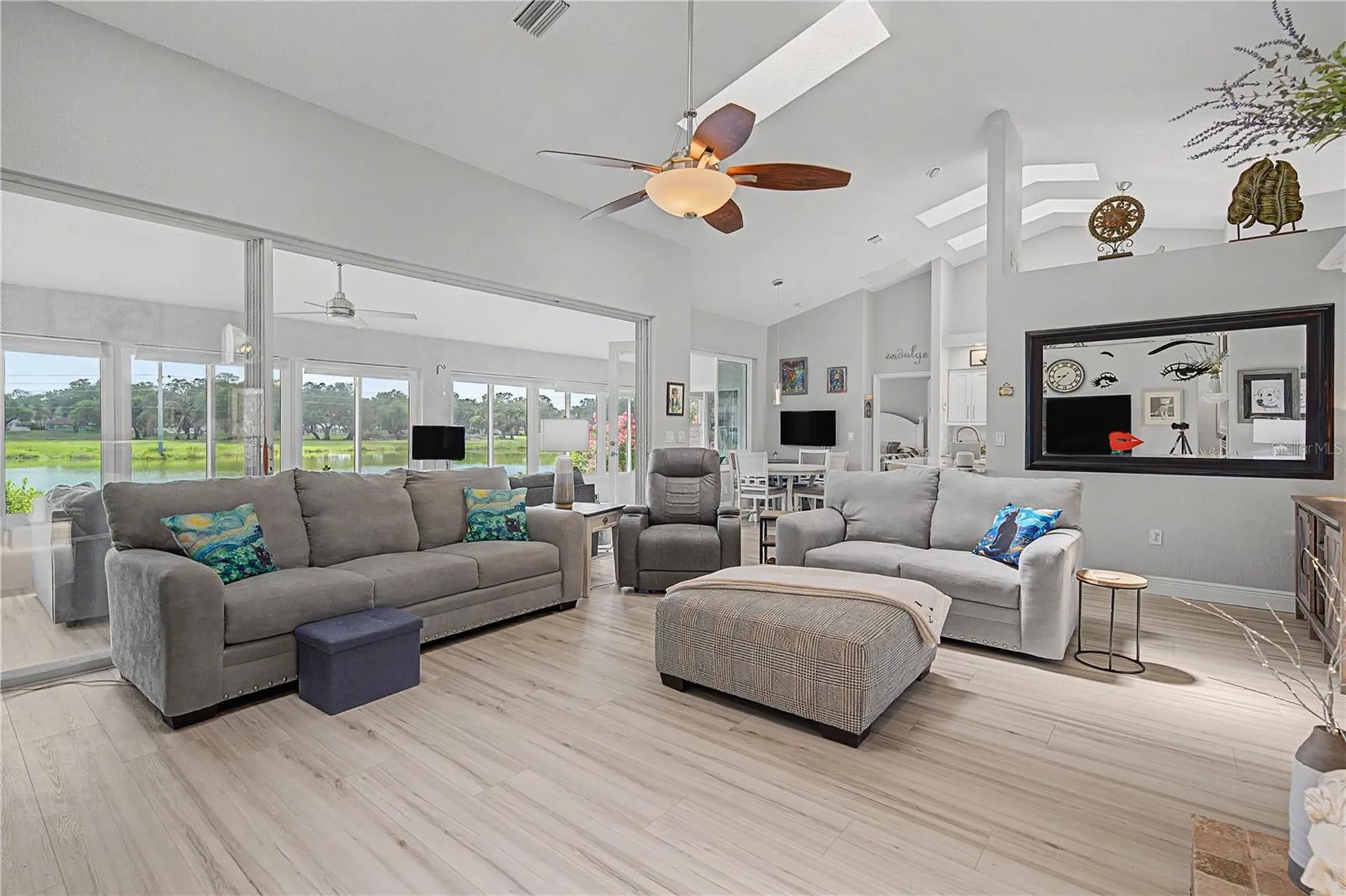6207 Huntington Drive Zephyrhills FL 33542