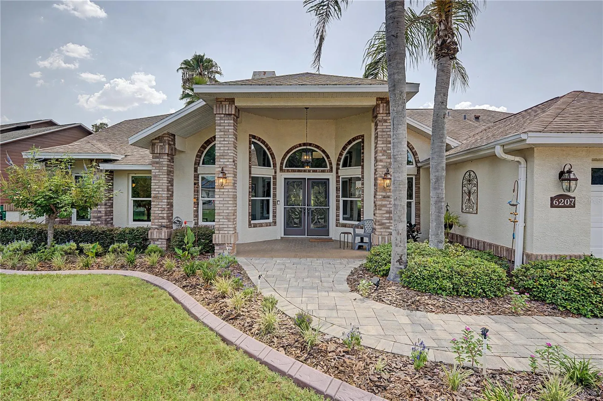 6207 Huntington Drive Zephyrhills FL 33542