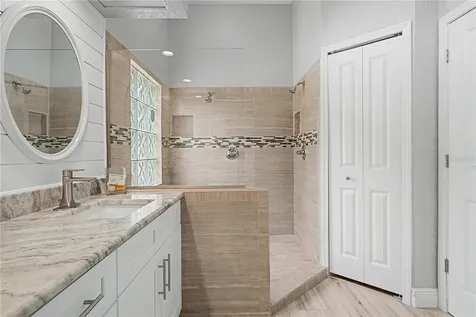6207 Huntington Drive Zephyrhills FL 33542