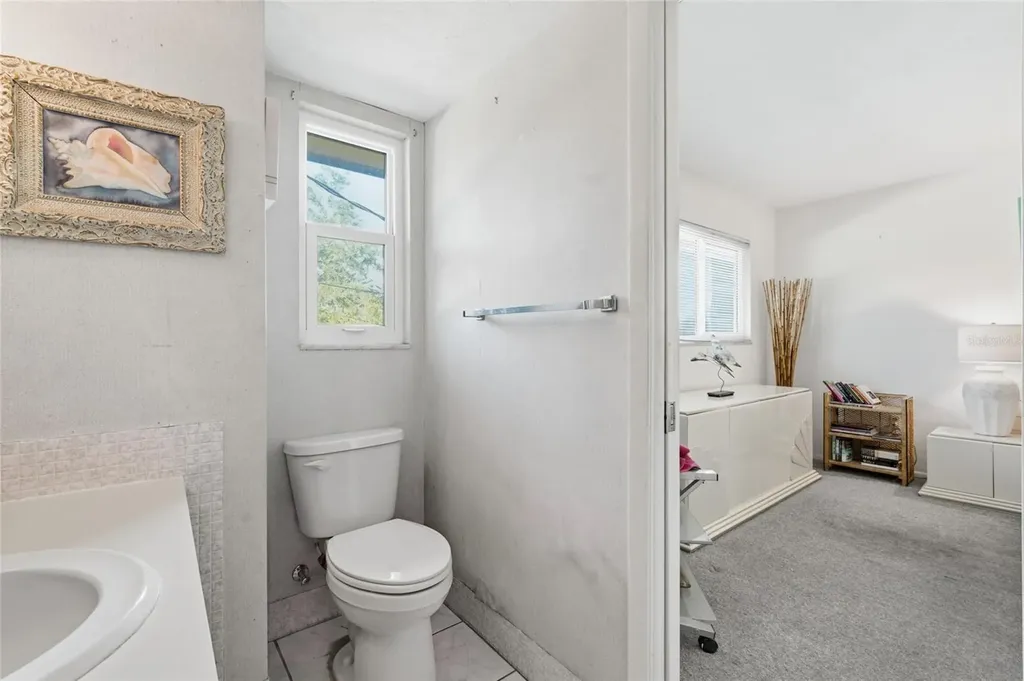 615 S Palm Avenue Sarasota FL 34236