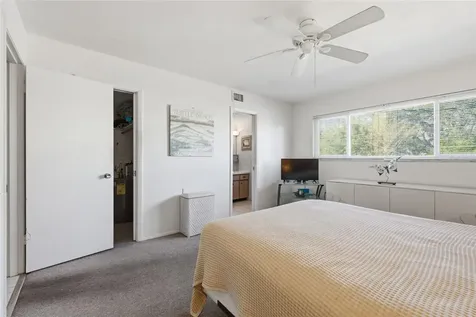 615 S Palm Avenue Sarasota FL 34236