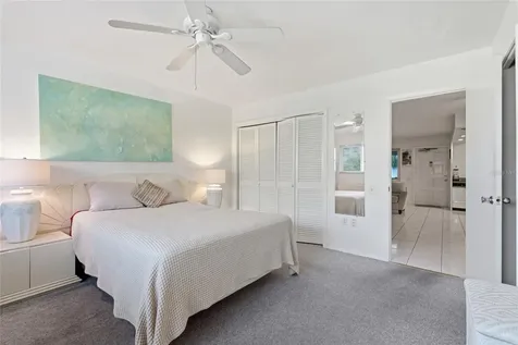 615 S Palm Avenue Sarasota FL 34236