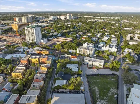 615 S Palm Avenue Sarasota FL 34236