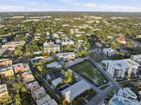 615 S Palm Avenue Sarasota FL 34236