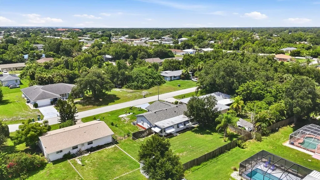 1042 Malay Terrace NW Port Charlotte FL 33948